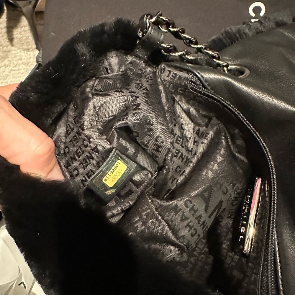 CHANEL  Handbag - Picture 6 of 7
